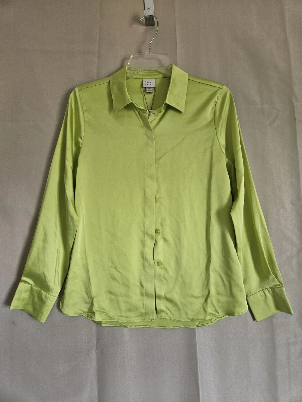 a new day Lime Green Button-Up Blouse Size XS
